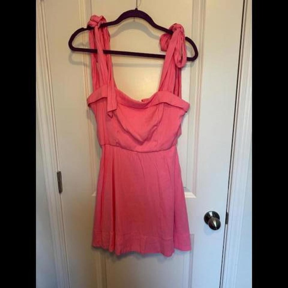 mi ami - Tie Shoulder Mini Dress‎